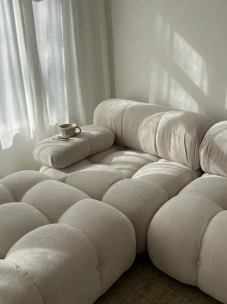 Sala Toronto 02.webp