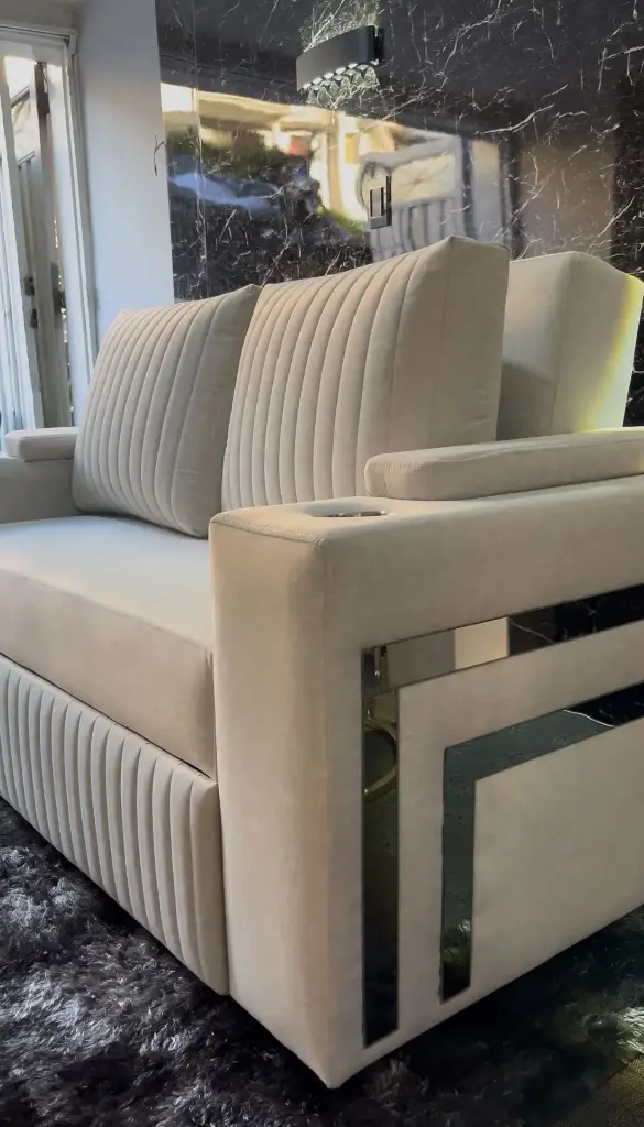 Sofá cama Maick 03.webp