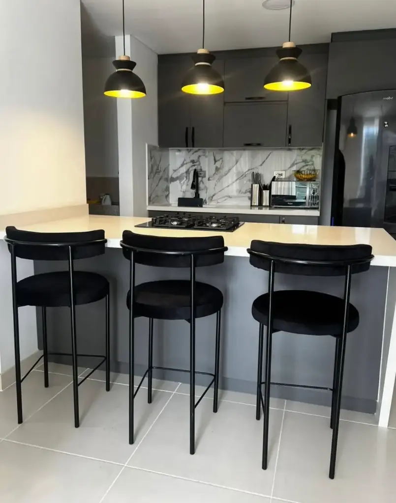 Silla de barra 01.webp