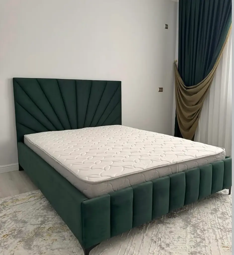 Cama Emerald (1.20m x 1.90m)
